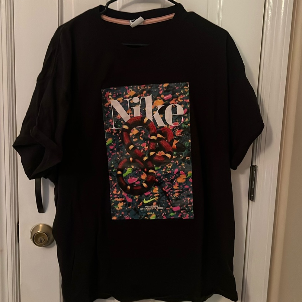 Black oversize graphic Tshirt. XXL
